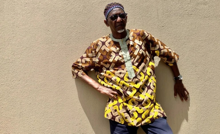 Thierno Kouyaté, 50 ans d&rsquo;histoire au service de l’Orchestra Baobab du Cap-Vert